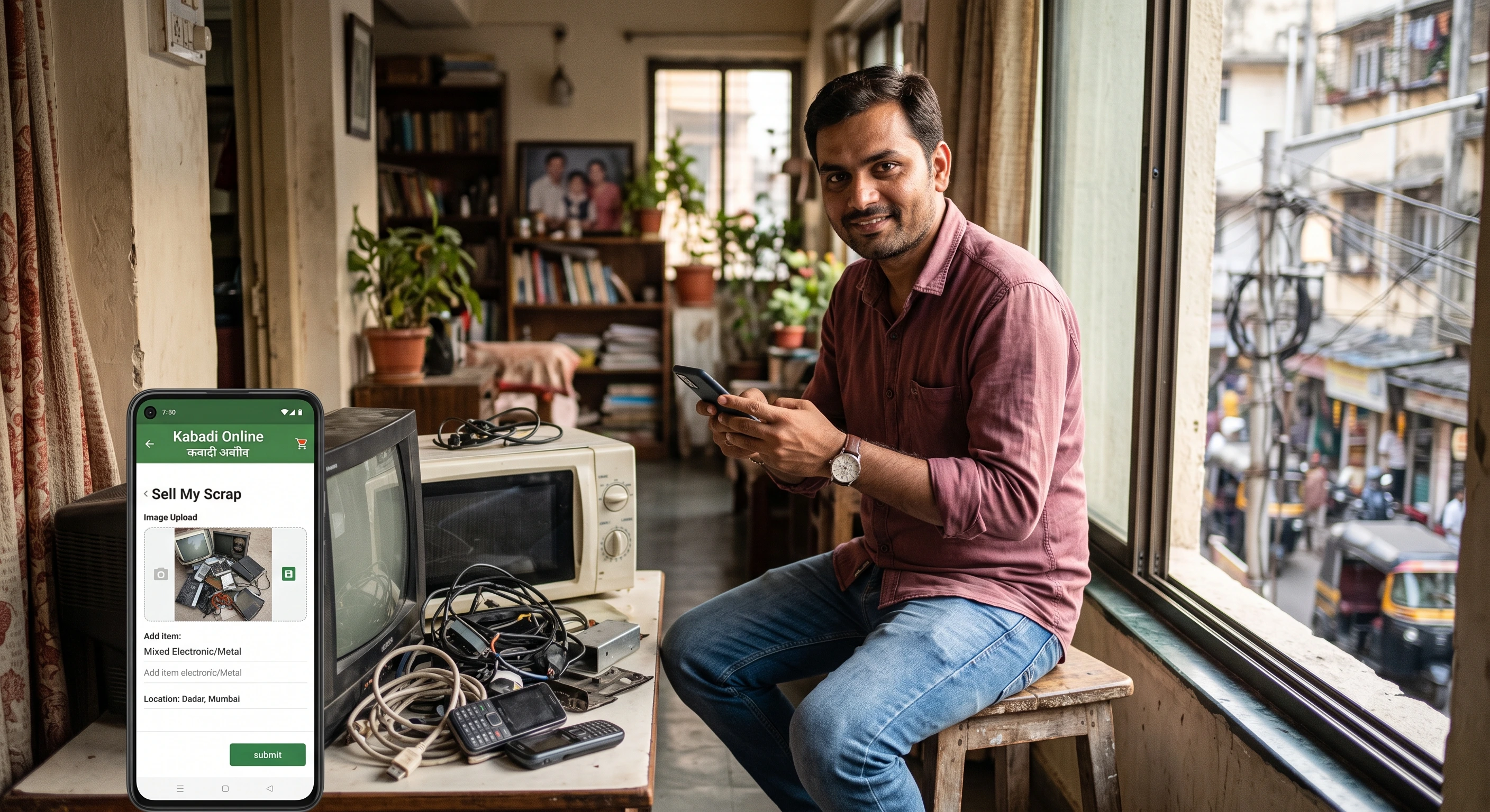 Local kabadiwala collecting household scrap and raddi across India